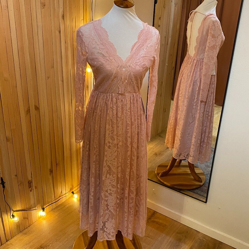 NWT Alamour Pink Lace Long Sleeve Midi Dress- Size XS